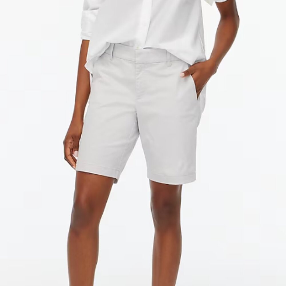 J. Crew 9" Frankie bermuda chino short- Oyster Gray